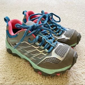 Girls Merrell Moab hiking shoes